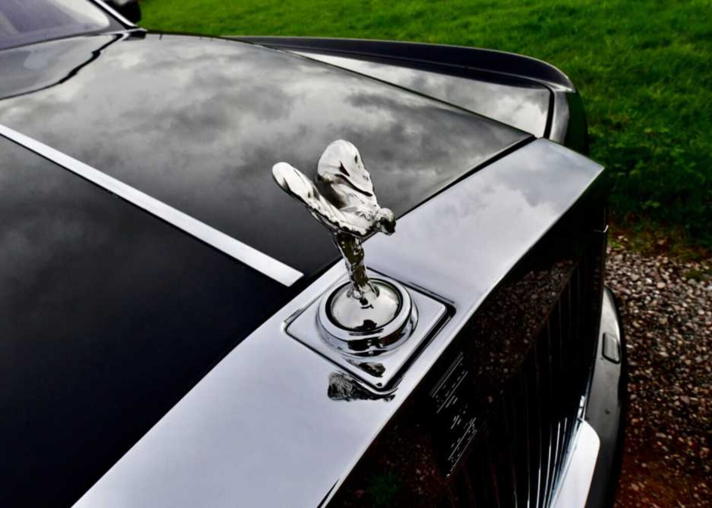 Rolls Royce Phantom wedding car Badge